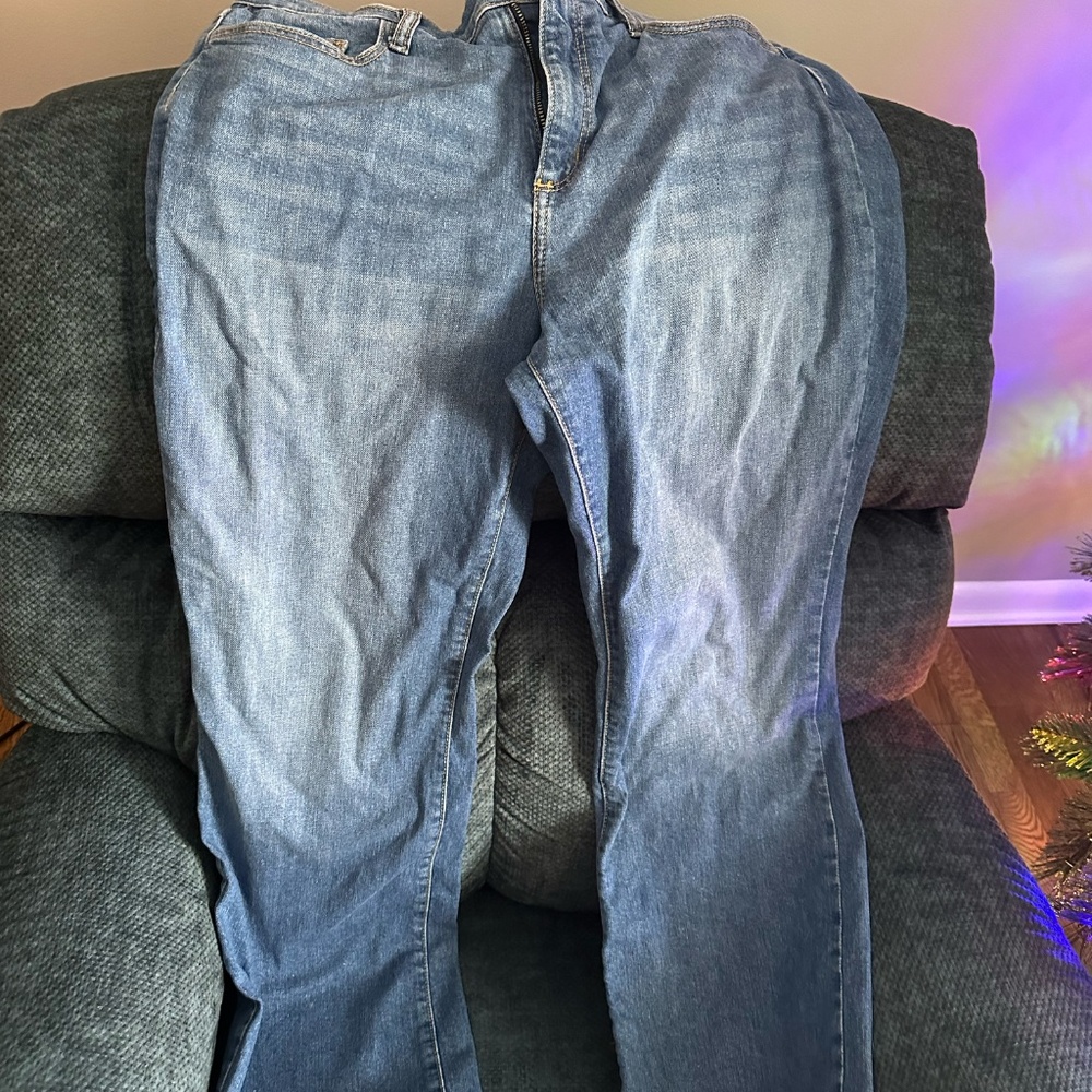 Universal Thread high rise slim bootcut jean - image 1